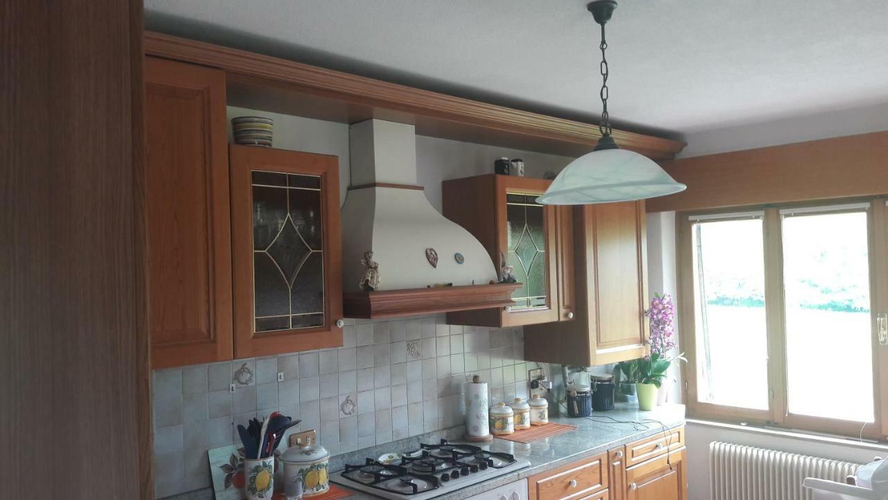 Ferienwohnung Residenza Letizia Nemeggio Exterior foto